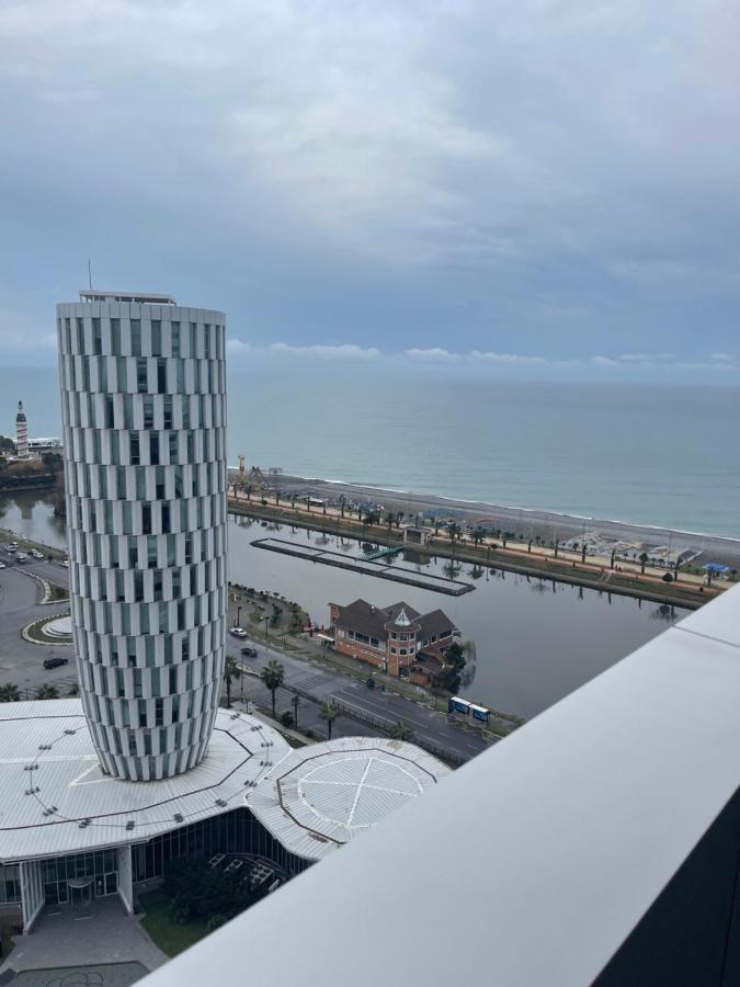 Apartment 16,26,27 Floors In Alliance Palace Batumi Exterior foto